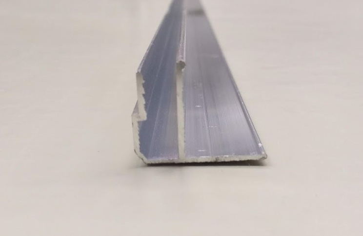 Профиль алюминиевый потолочный F-2,5 образный